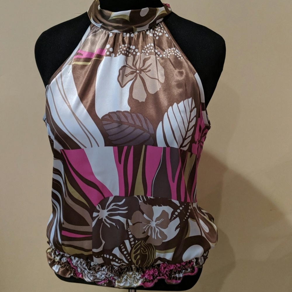 NWOT Sexy Sleeveless Ivonne Top